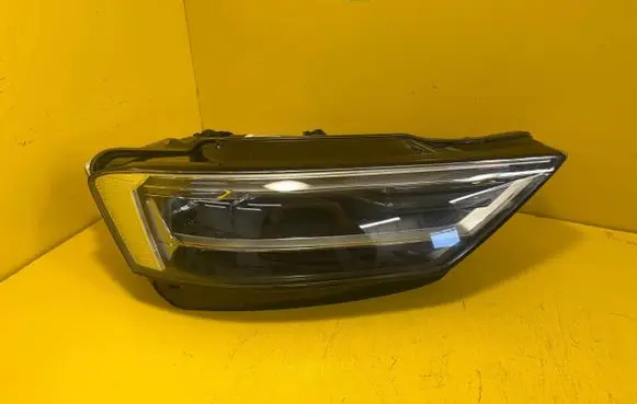 Audi A8 S8 D5 Headlight/headlamp 4NO941034G
