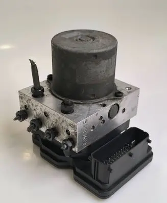 Hyundai i40 ABS Pump 152GAG1E1421820 AA11274G BE60031502