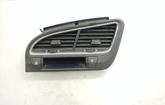 Peugeot 5008 Dash center air vent grill 9688836877