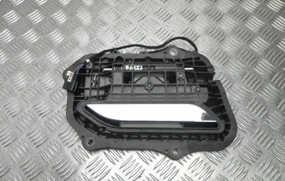 Tesla Model S Front door interior handle 100737200L