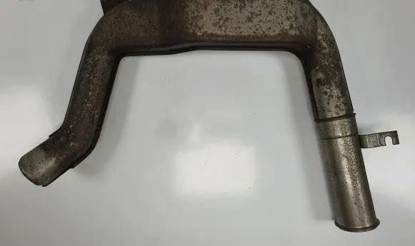 Volvo S90, V90 Engine coolant pipe/hose