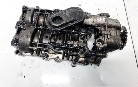 Land Rover Freelander 2 - LR2 Oil pump 9636898380