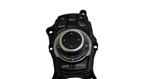 BMW 3 E90 E91 Head unit multimedia control 920517701 033625106