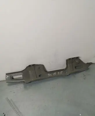 Subaru Forester SJ Fender mounting bracket