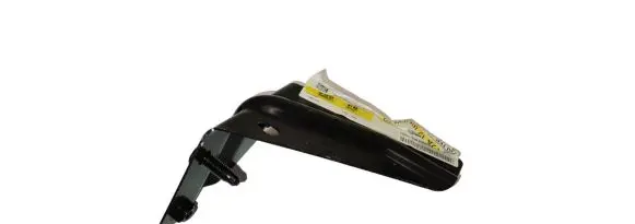 Volkswagen Caddy Fender mounting bracket 2K5803381