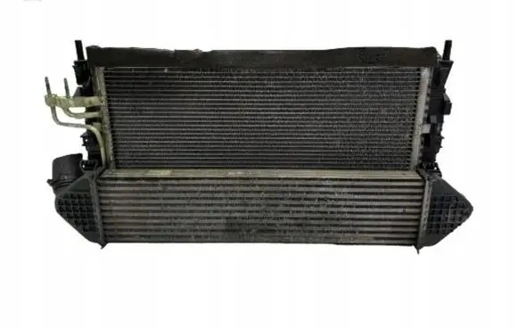 Ford Focus Radiator set 21049