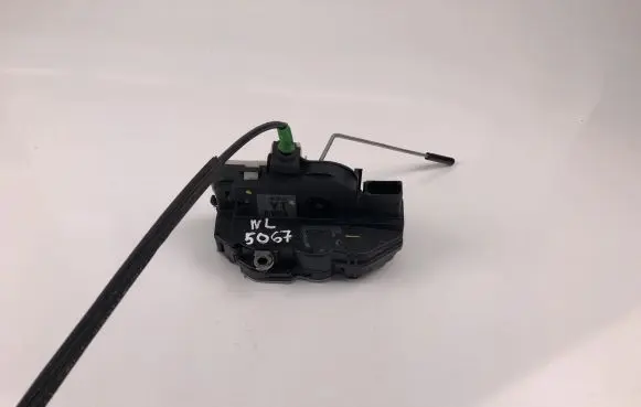 Opel Insignia A Coupe door lock (next to the handle) 13578024