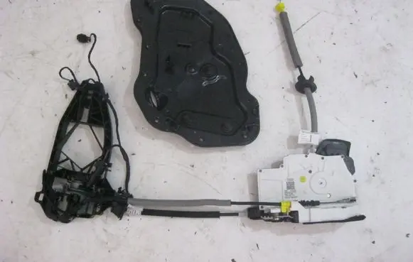 Audi A8 S8 D5 Rear door lock 4N0839015D