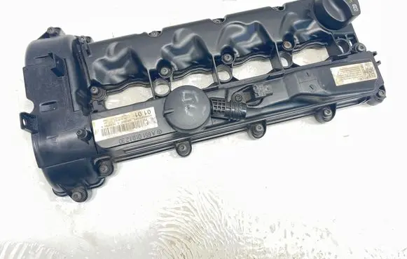 Mercedes-Benz C W204 Rocker cam cover A6510101230