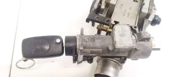 Audi A4 S4 B5 8D Ignition lock