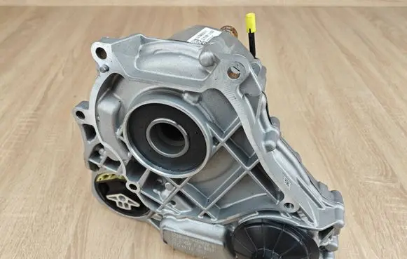 BMW 8 G16 Gearbox transfer box case 9469020 7889034 9470188