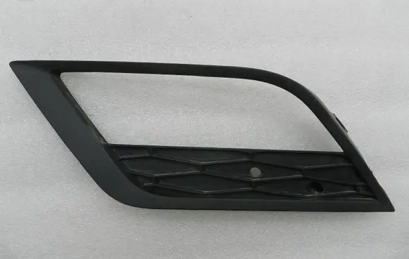 Seat Leon (5F) Front fog light trim/grill 5F0853665A 5F0853665