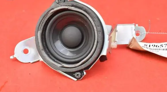 Honda Accord Subwoofer speaker EAS8PM193FL