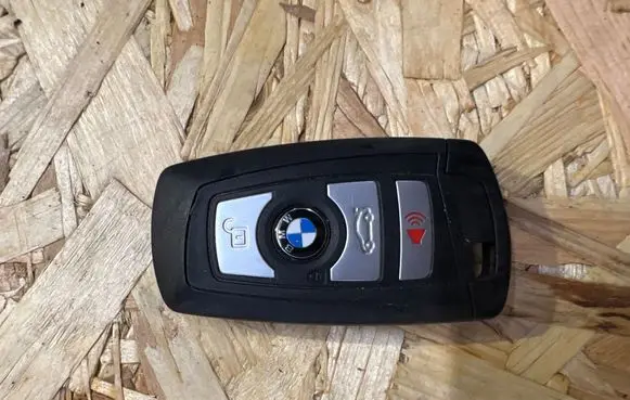 BMW 5 F10 F11 Ignition key/card 