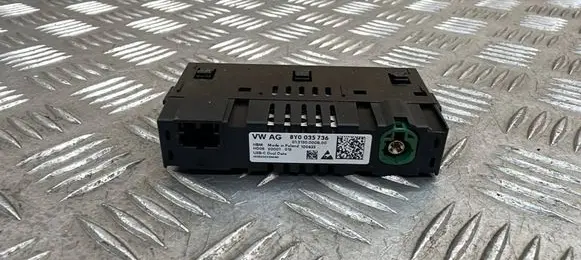 Audi A3 8Y USB socket connector 8Y0035736