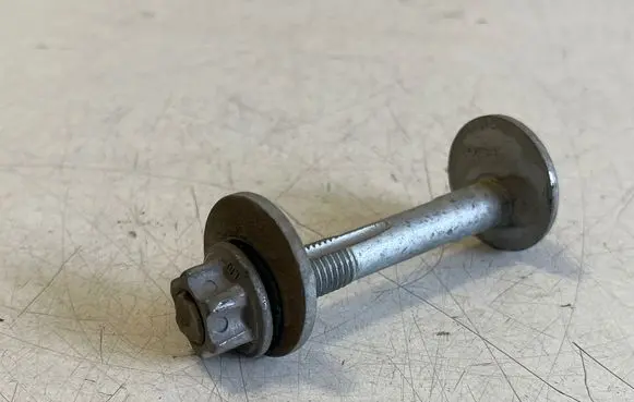Cupra Born Rear suspension camber bolt
