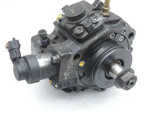 Renault Espace V (RFC) Fuel injection high pressure pump