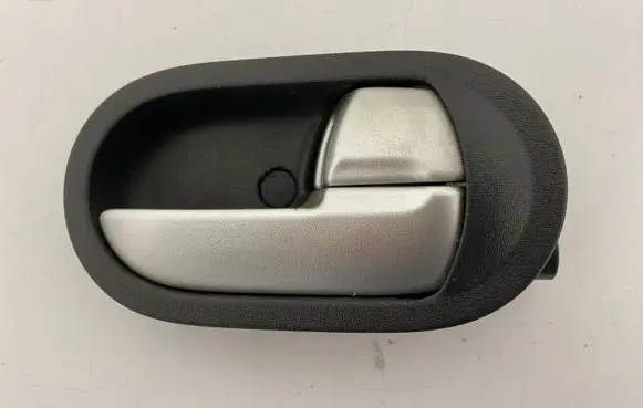 Mitsubishi Colt Front door interior handle