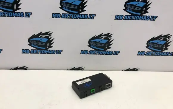 Volvo V50 Tow bar trailer control unit/module 8698475