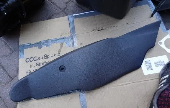 Ford Fiesta Centre console side trim front XXXXXXXXXXXX
