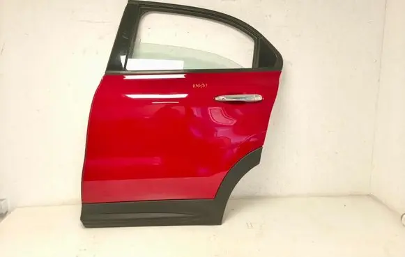 Fiat 500X Rear door