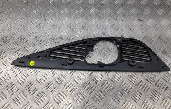 Audi A8 S8 D4 4H Dash center speaker frame 4H1819923A