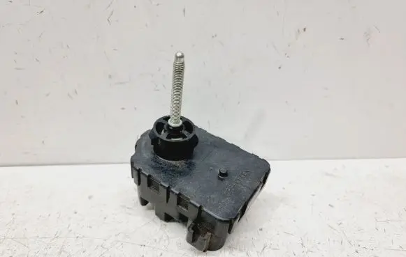 Toyota RAV 4 (XA40) Headlight level adjustment motor 8566122020
