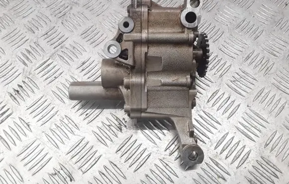 Oil pump