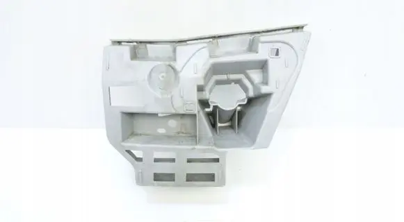 Skoda Octavia Mk3 (5E) Front bumper mounting bracket 5E0807055