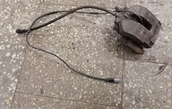 BMW X5 E70 Rear brake caliper