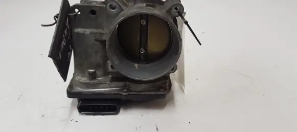 Volvo V70 Throttle valve 30711551