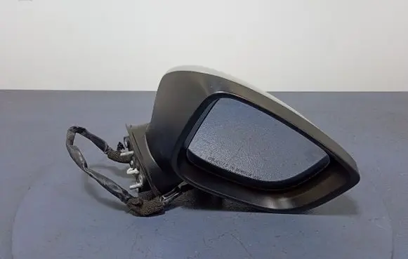 Mazda 3 II Front door electric wing mirror