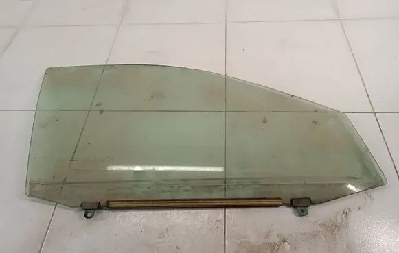 Lexus RX 300 Front door window/glass (coupe) 43r00035