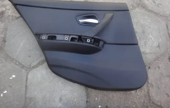 BMW 3 E90 E91 Coupe rear side trim panel 41680131 0001109205