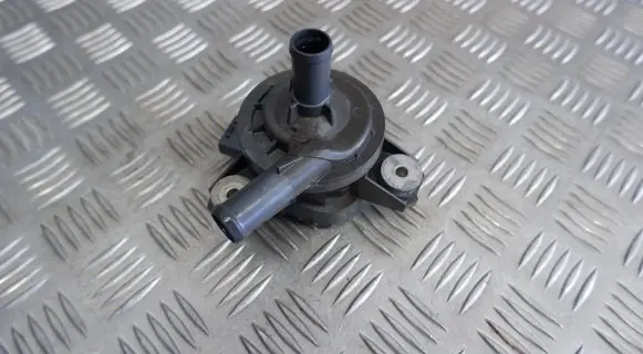 Lexus RX 450H Electric auxiliary coolant/water pump G904052010