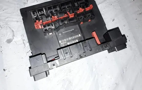 Volkswagen Touran I Comfort/convenience module 3C0937049D