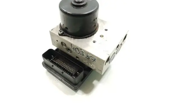Mercedes-Benz C W203 ABS Pump A0325459132 A0044312912