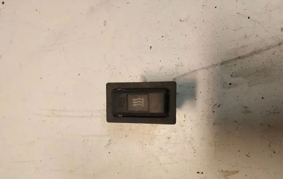 Toyota Corolla E120 E130 Other switches/knobs/shifts 153261