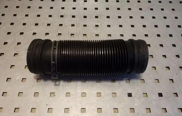 Skoda Octavia Mk1 (1U) Air intake duct part 1J0129684BC