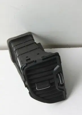 KIA Sportage Dash center air vent grill 97410F1000