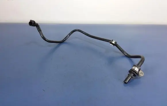 Mercedes-Benz CLA C117 X117 W117 Engine coolant pipe/hose A1330100058