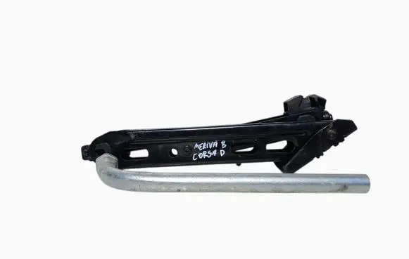 Opel Corsa B Tool set 09127172