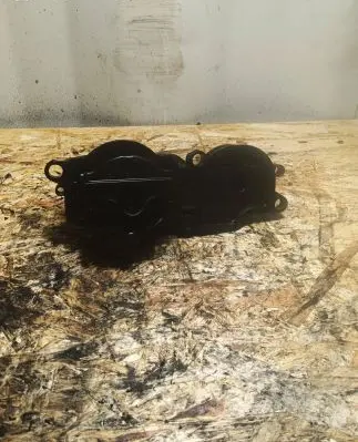 BMW 5 E60 E61 Rocker cam cover 1928403998