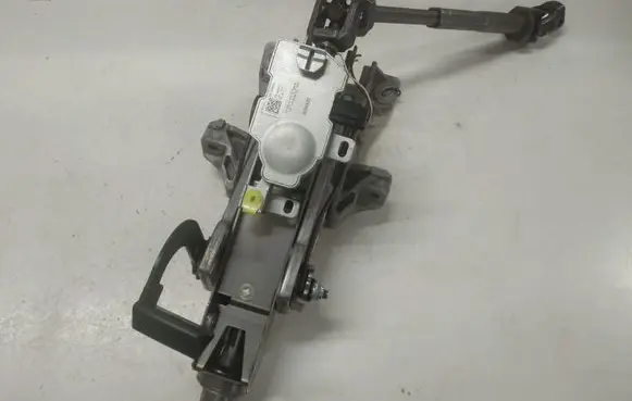 Volvo S40 Steering wheel axle 665681001F 520149B