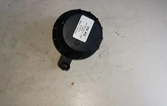 Audi A7 S7 4G Alarm system siren 4H0907601C