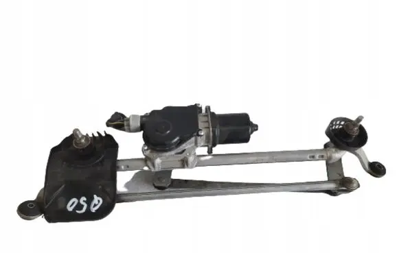 Infiniti Q50 Front wiper linkage and motor 3X27C043