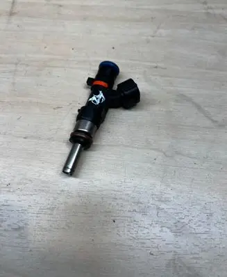 Dacia Sandero Fuel injector 166004787R H8201505544 0280168366