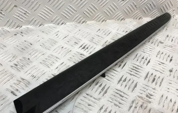 Chrysler Town u0026 Country V Panel trim L0201311AA 1RB77AAAAB