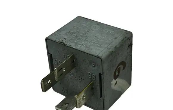 Skoda Octavia Mk1 (1U) Other relay 141951253B 20240072