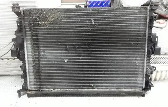 Coolant radiator